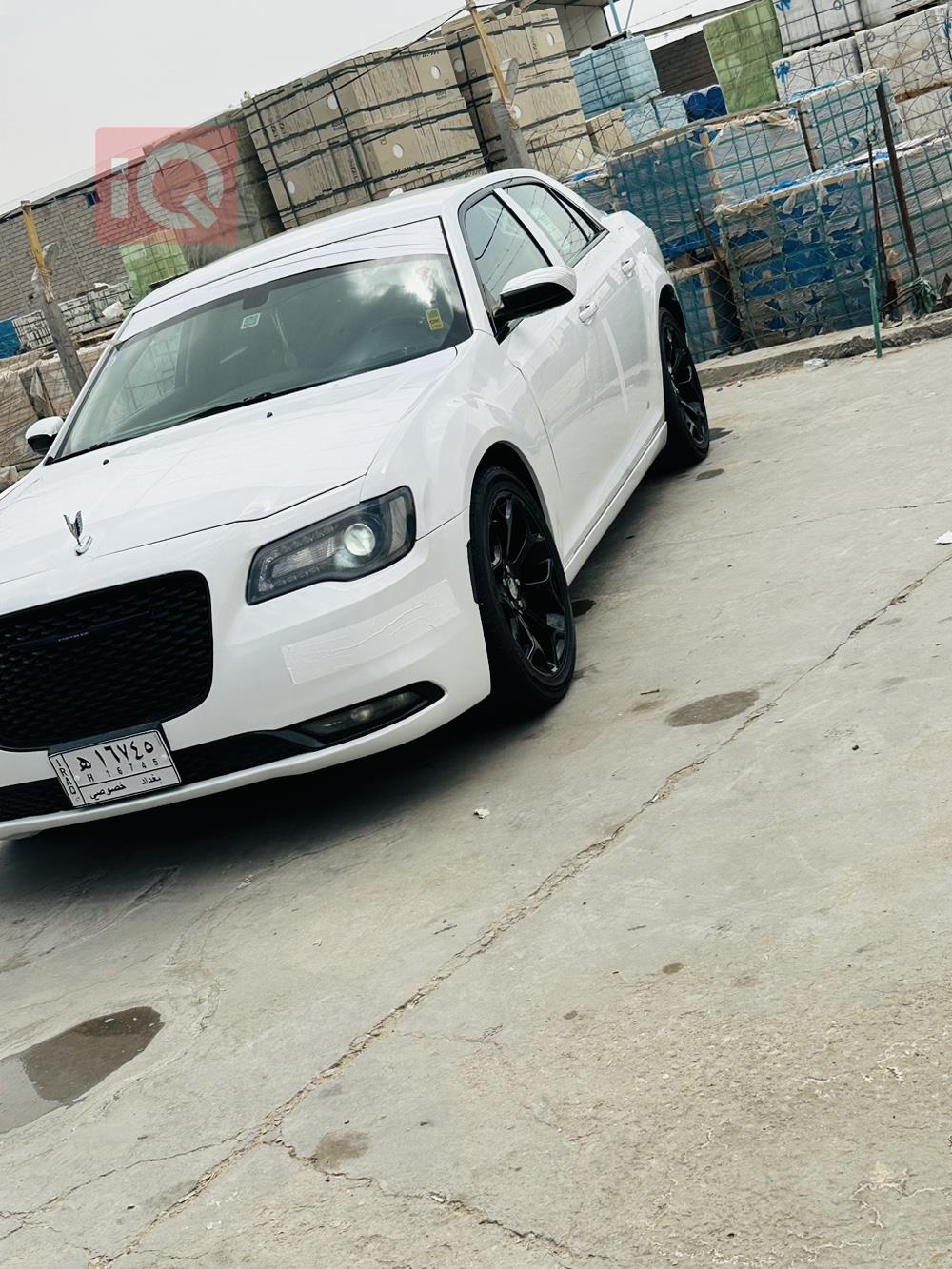 كرايسلر 300